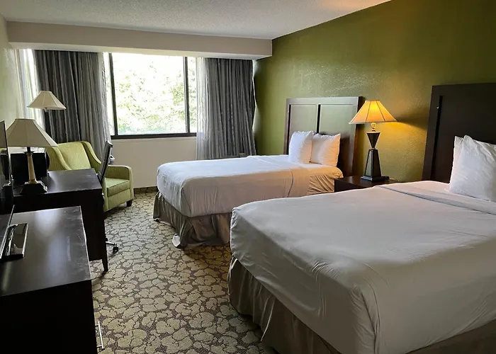 Ramada Plaza By Wyndham Charlotte South End Airport